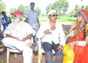Doosukeltha Movie Onlocation Stills  photo 73