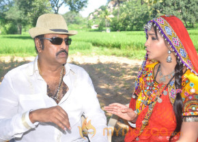 Doosukeltha Movie Onlocation Stills  photo 11