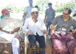 Doosukeltha Movie Onlocation Stills  photo 18