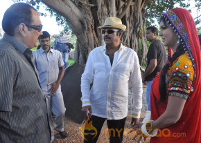 Doosukeltha Movie Onlocation Stills  photo 44