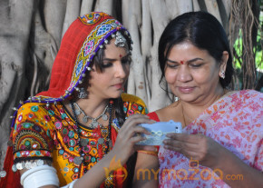Doosukeltha Movie Onlocation Stills  photo 30