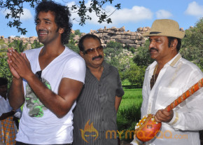 Doosukeltha Movie Onlocation Stills  photo 84