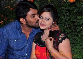 Evaru Donga Telugu Movie Stills