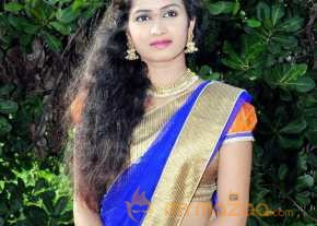 Evaru Donga photo 5