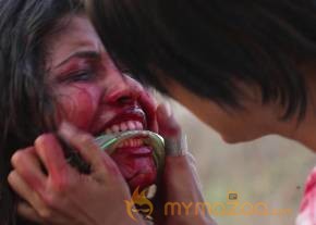 Geethanjali in Affair Telugu Movie Latest Stills photo 5