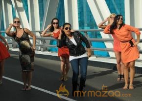 Gunde Jaari Gallanthayindhe New Movie Stills  photo 33