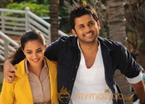 Gunde Jaari Gallanthayindhe New Movie Stills  photo 17
