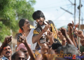 Gundello Godari New Movie Stills  photo 14