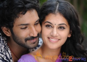 Gundello Godari New Movie Stills  photo 15