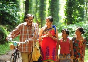 Hithudu Movie Latest Stills photo 21