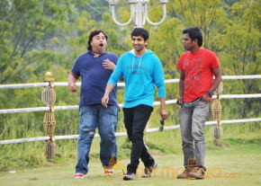 Hrudayam Ekkadunnadi Movie Stills   photo 25