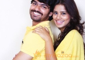 Iddaram Movie Latest Photos photo 5