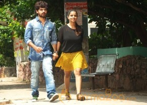Iddaram Movie Latest Photos photo 3