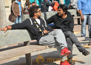 Iddarammailatho Working Stills  photo 9