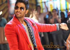 Iddarammayilatho Movie Stills  photo 15