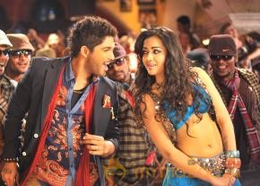 Iddarammayilatho Movie Stills  photo 28
