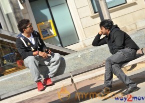 Iddarammayilatho Movie & Working Stills  photo 54