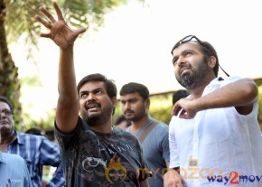 Iddarammayilatho Movie & Working Stills  photo 45