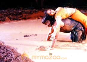 Indhu Movie Stills photo 18