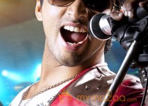 Intinta Annamayya New Movie Stills  photo 6