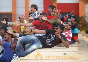 Ista Sakhi Movie Stills Gallery  photo 40