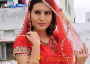 Ista Sakhi Movie Stills Gallery  photo 37