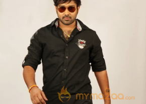 Jagame Maya New Movie Stills  photo 7