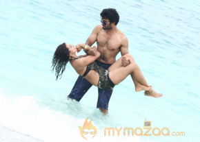 Jagan Nirdoshi Movie Hot Stills   photo 19