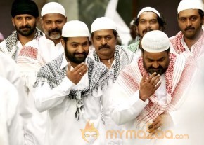 Janatha Garage Movie Latest Stills photo 19