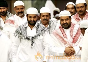 Janatha Garage Movie Latest Stills photo 6