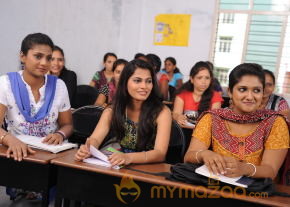 Janmasthanam Movie Stills  photo 52