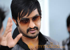 Jr.NTR Baadshah Latest Movie Stills  photo 9