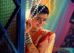 Jyothi Lakshmi photo 2