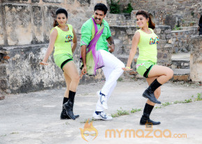 Kakateeyudu Movie Stills photo 7