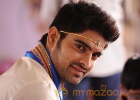 Kalyana Vaibhogame Movie New Pics photo 5