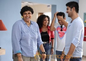 Kalyana Vaibhogame Movie New Pics photo 23
