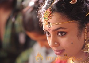 Kalyana Vaibhogame Movie New Pics photo 10