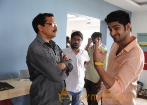 Kalyana Vaibhogame Movie New Pics photo 6