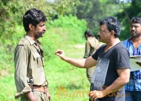Killing Veerappan New Working Pics photo 21