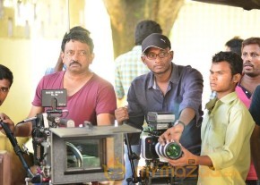 Killing Veerappan New Working Pics photo 6