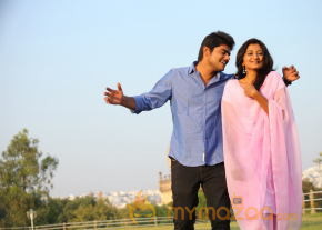 Kothoka Vintha Movie New Stills  photo 12