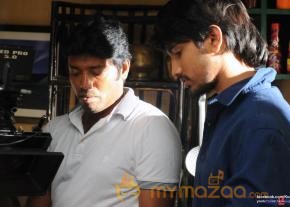 Kumari 21 F Movie Working Stills  photo 7