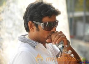Kumari 21 F Movie Working Stills  photo 3