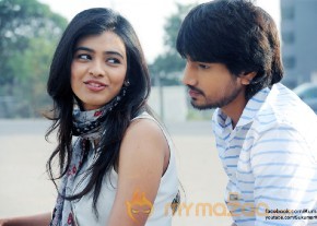 Kumari 21F Movie Latest Stills photo 9