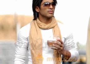 Latest Exclusive Photo Gallery Of Allu Arjun's Arya-2 photo 9