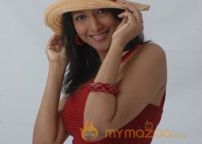Lavvata Hot Movie Stills   photo 44
