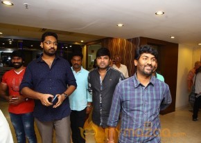Love Cheyyala Vadda Movie First Look Release Stills photo 4