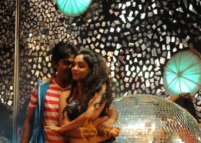 Love Cycle Movie Stills & Wallpapers  photo 6