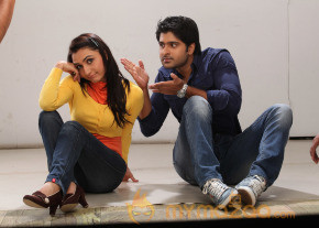 Love Touch Movie Stills  photo 3