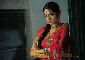 Madhumathi Latest Stills  photo 2